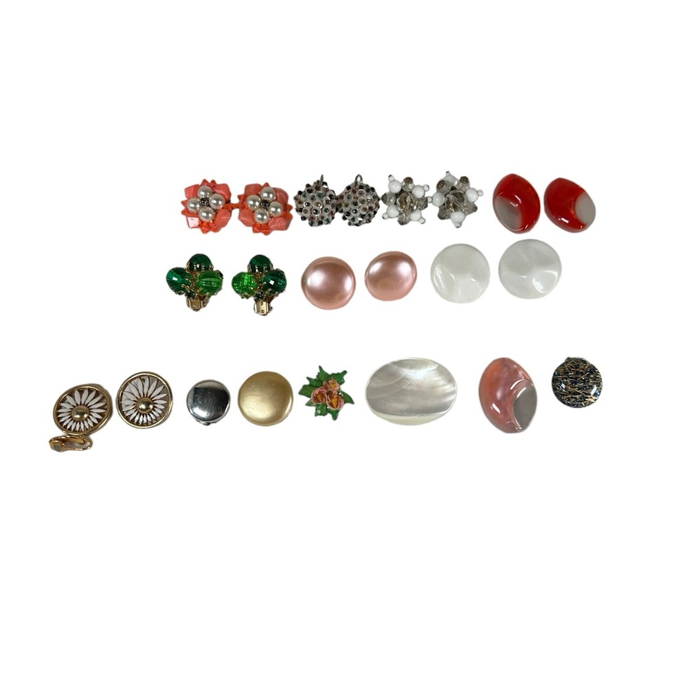 Antique Vintage Lot Screwback And colorful Clip On Earrings 7 sets, random